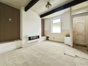 Lounge- click for photo gallery